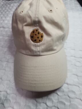 47 Beige Baseball Cap with Cookie Patch